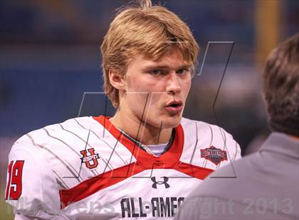 Thumbnail 3 in Under Armour All-American Game photogallery.