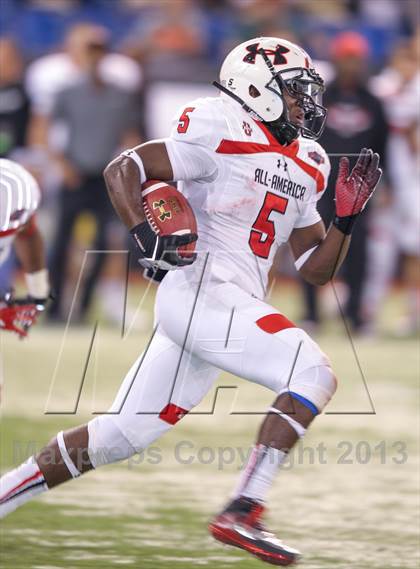 Thumbnail 1 in Under Armour All-American Game photogallery.