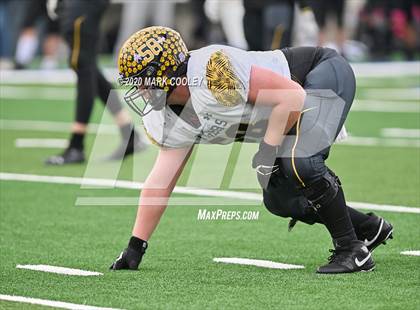 Thumbnail 2 in Malakoff vs. Grandview (UIL 3A D1 Region Semifinal) photogallery.