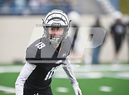 Thumbnail 3 in Malakoff vs. Grandview (UIL 3A D1 Region Semifinal) photogallery.