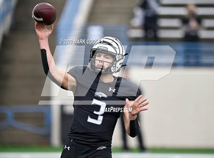Thumbnail 1 in Malakoff vs. Grandview (UIL 3A D1 Region Semifinal) photogallery.