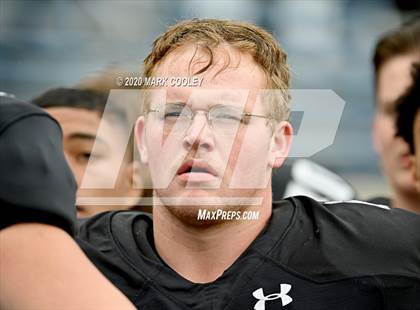 Thumbnail 3 in Malakoff vs. Grandview (UIL 3A D1 Region Semifinal) photogallery.