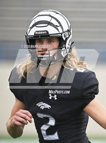 Thumbnail 1 in Malakoff vs. Grandview (UIL 3A D1 Region Semifinal) photogallery.
