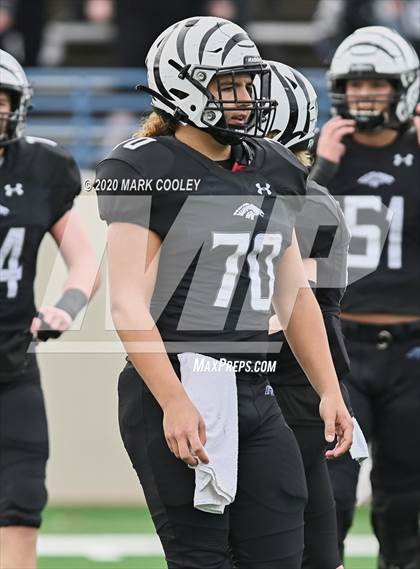 Thumbnail 3 in Malakoff vs. Grandview (UIL 3A D1 Region Semifinal) photogallery.