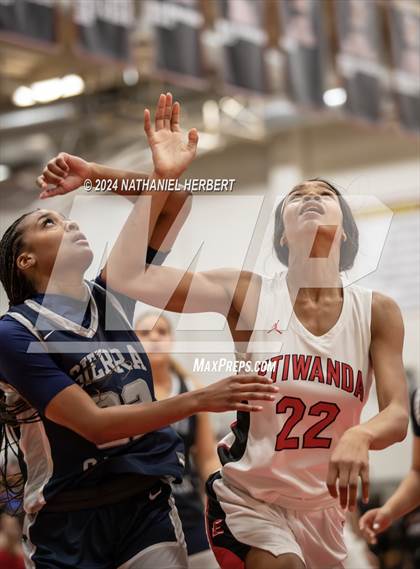 Thumbnail 1 in Sierra Canyon @ Etiwanda (CIF Open Division Final) photogallery.