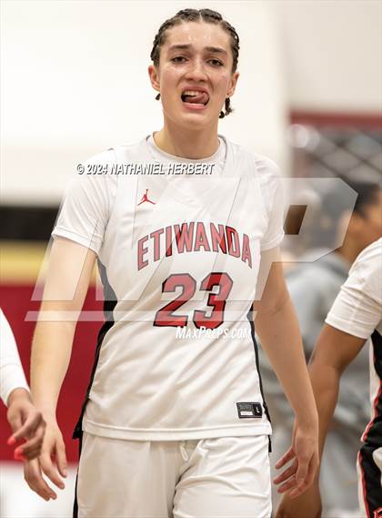 Thumbnail 2 in Sierra Canyon @ Etiwanda (CIF Open Division Final) photogallery.