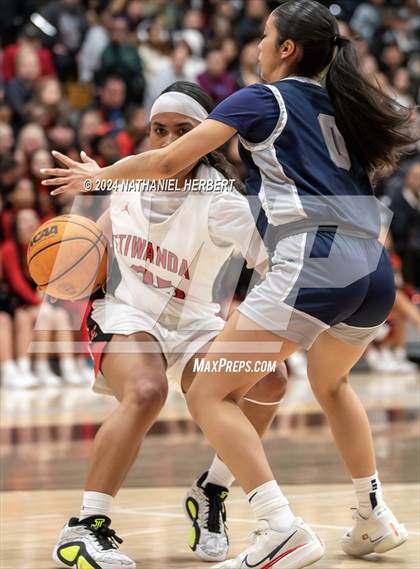 Thumbnail 1 in Sierra Canyon @ Etiwanda (CIF Open Division Final) photogallery.
