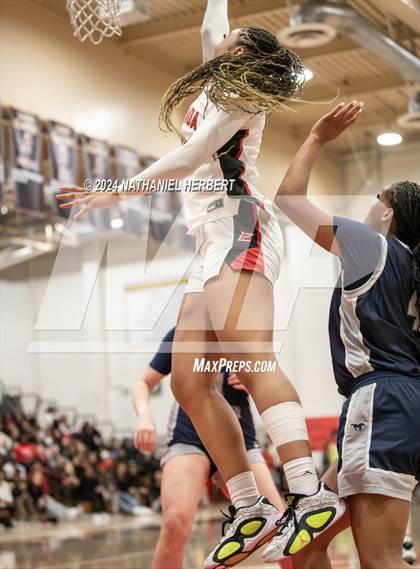 Thumbnail 1 in Sierra Canyon @ Etiwanda (CIF Open Division Final) photogallery.