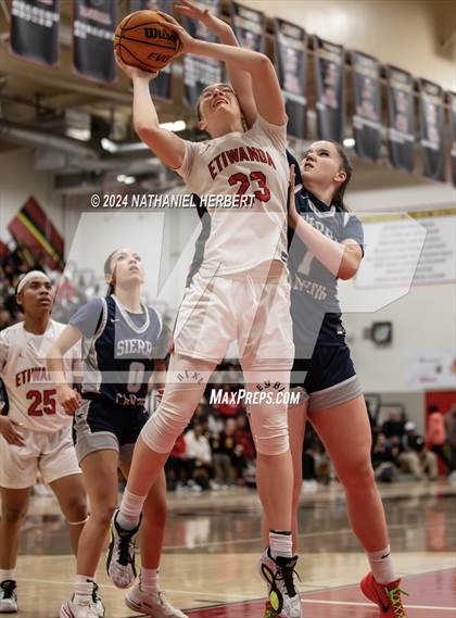 Thumbnail 1 in Sierra Canyon @ Etiwanda (CIF Open Division Final) photogallery.