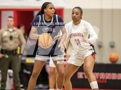 Thumbnail 3 in Sierra Canyon @ Etiwanda (CIF Open Division Final) photogallery.