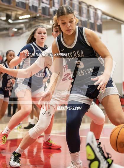 Thumbnail 2 in Sierra Canyon @ Etiwanda (CIF Open Division Final) photogallery.