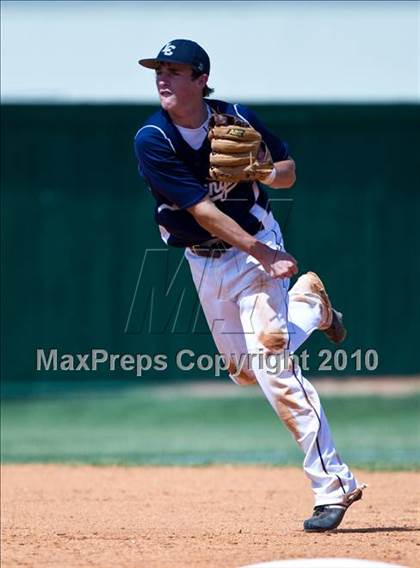 Thumbnail 3 in Texas City vs Lamar Consolidated (Texas 4A Region III Playoffs - Game 2)  photogallery.
