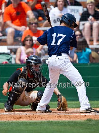 Thumbnail 1 in Texas City vs Lamar Consolidated (Texas 4A Region III Playoffs - Game 2)  photogallery.