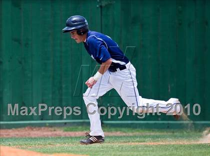 Thumbnail 1 in Texas City vs Lamar Consolidated (Texas 4A Region III Playoffs - Game 2)  photogallery.