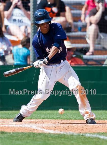 Thumbnail 2 in Texas City vs Lamar Consolidated (Texas 4A Region III Playoffs - Game 2)  photogallery.
