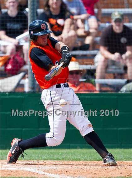 Thumbnail 1 in Texas City vs Lamar Consolidated (Texas 4A Region III Playoffs - Game 2)  photogallery.