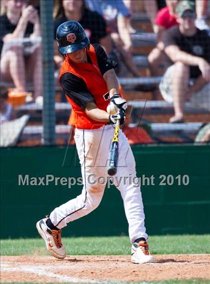 Thumbnail 3 in Texas City vs Lamar Consolidated (Texas 4A Region III Playoffs - Game 2)  photogallery.
