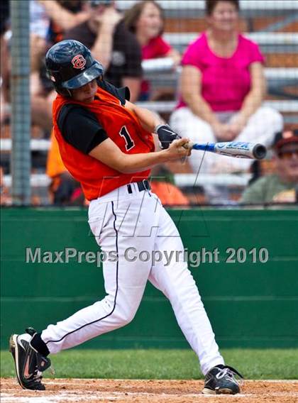 Thumbnail 2 in Texas City vs Lamar Consolidated (Texas 4A Region III Playoffs - Game 2)  photogallery.