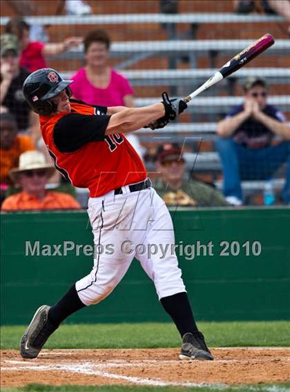 Thumbnail 1 in Texas City vs Lamar Consolidated (Texas 4A Region III Playoffs - Game 2)  photogallery.