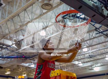 Thumbnail 1 in Lawrence North vs. Brownsburg (IHSAA 4A Regional Playoff) photogallery.