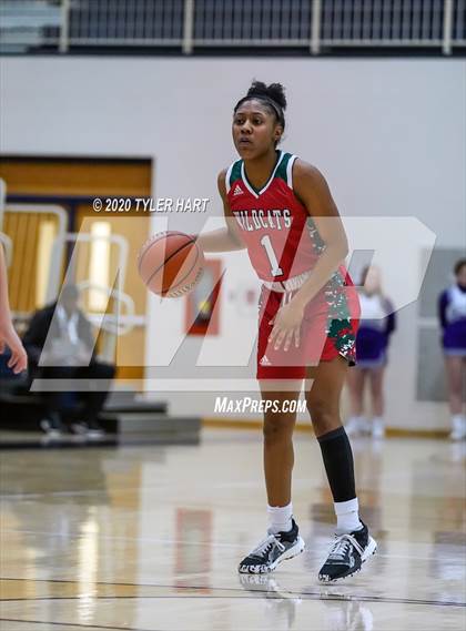 Thumbnail 3 in Lawrence North vs. Brownsburg (IHSAA 4A Regional Playoff) photogallery.