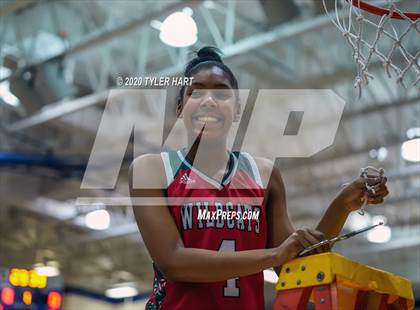 Thumbnail 1 in Lawrence North vs. Brownsburg (IHSAA 4A Regional Playoff) photogallery.
