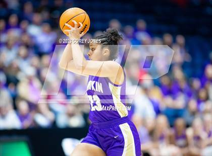 Thumbnail 1 in Lumpkin County vs Hebron Christian Academy (GHSA 3A State Championship) photogallery.