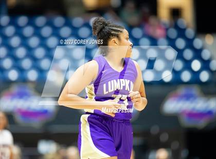 Thumbnail 3 in Lumpkin County vs Hebron Christian Academy (GHSA 3A State Championship) photogallery.