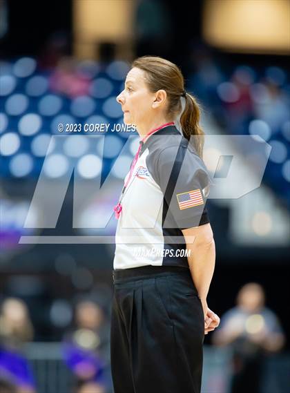 Thumbnail 2 in Lumpkin County vs Hebron Christian Academy (GHSA 3A State Championship) photogallery.
