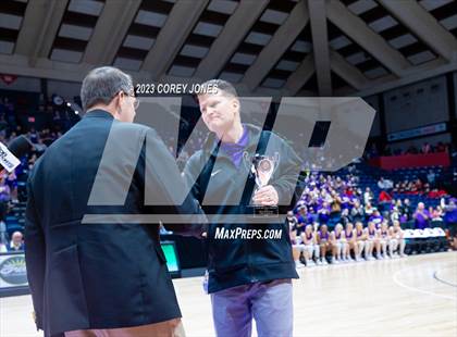 Thumbnail 2 in Lumpkin County vs Hebron Christian Academy (GHSA 3A State Championship) photogallery.