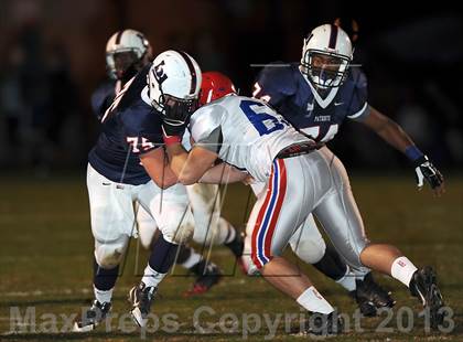 Thumbnail 1 in Bob Jones vs. Vestavia Hills (AHSAA 6A Quarterfinal)  photogallery.