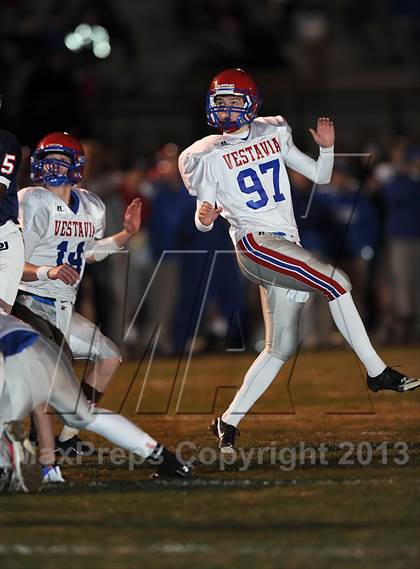 Thumbnail 3 in Bob Jones vs. Vestavia Hills (AHSAA 6A Quarterfinal)  photogallery.