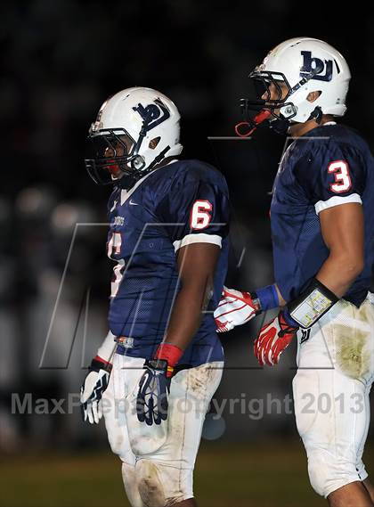 Thumbnail 3 in Bob Jones vs. Vestavia Hills (AHSAA 6A Quarterfinal)  photogallery.