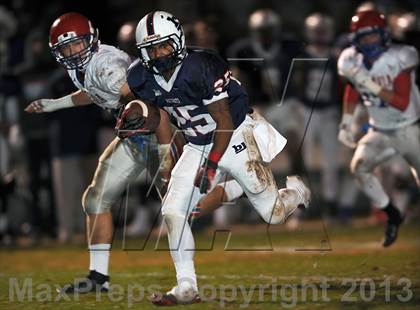 Thumbnail 2 in Bob Jones vs. Vestavia Hills (AHSAA 6A Quarterfinal)  photogallery.