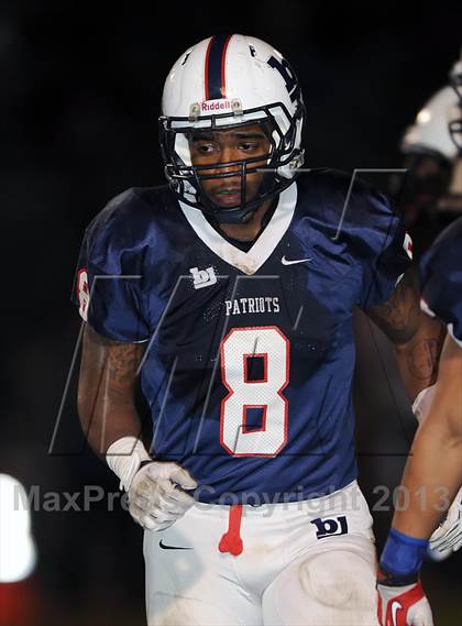 Thumbnail 2 in Bob Jones vs. Vestavia Hills (AHSAA 6A Quarterfinal)  photogallery.