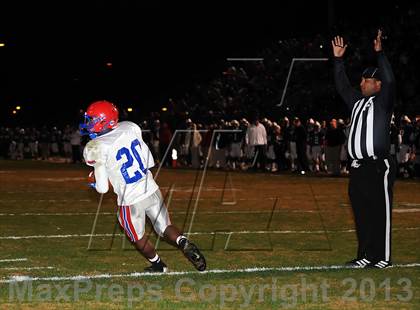 Thumbnail 3 in Bob Jones vs. Vestavia Hills (AHSAA 6A Quarterfinal)  photogallery.