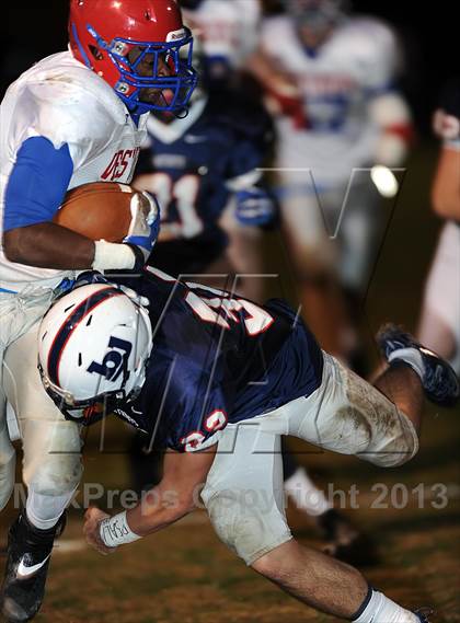Thumbnail 3 in Bob Jones vs. Vestavia Hills (AHSAA 6A Quarterfinal)  photogallery.