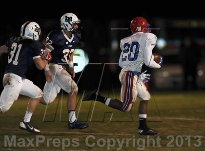 Thumbnail 2 in Bob Jones vs. Vestavia Hills (AHSAA 6A Quarterfinal)  photogallery.