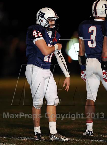 Thumbnail 2 in Bob Jones vs. Vestavia Hills (AHSAA 6A Quarterfinal)  photogallery.