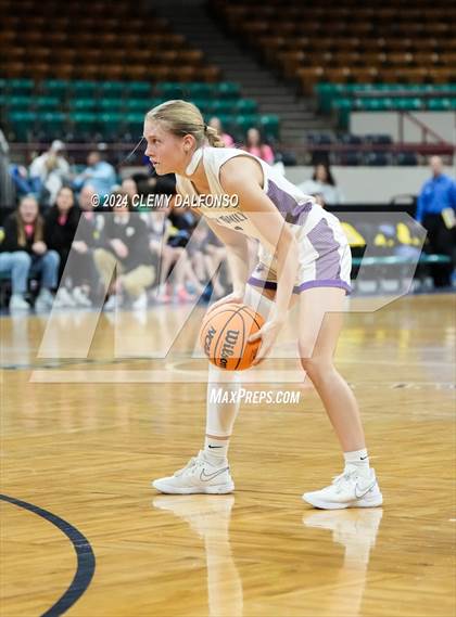 Thumbnail 1 in Peak to Peak vs Holy Family (CHSAA 4A Great 8) photogallery.