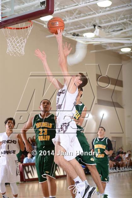 Thumbnail 2 in Coachella Valley @ Rancho Mirage (MaxPreps Holiday Classic) photogallery.