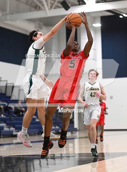 Thumbnail 3 in Edison vs. Lakewood (North OC Championships) photogallery.