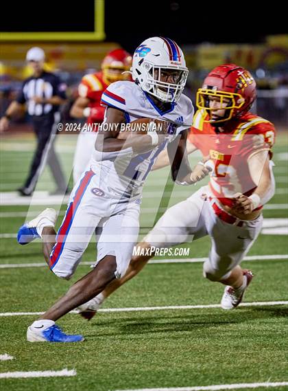 Thumbnail 2 in Christian Brothers vs. Jesuit photogallery.