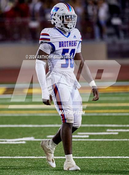 Thumbnail 2 in Christian Brothers vs. Jesuit photogallery.