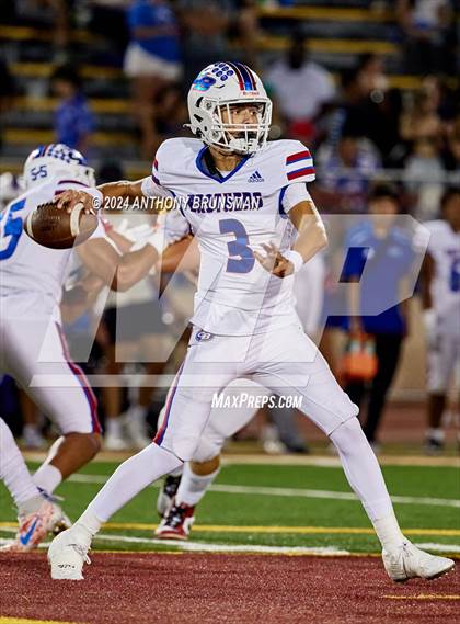 Thumbnail 1 in Christian Brothers vs. Jesuit photogallery.