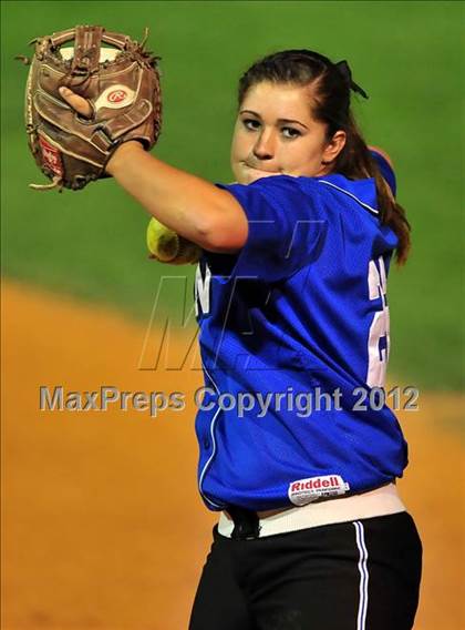 Thumbnail 2 in Norco vs. Santiago (CIF SS D1 Final) photogallery.