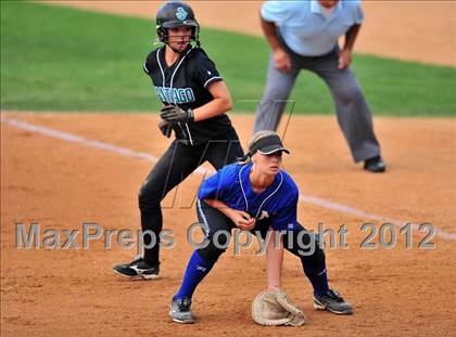 Thumbnail 2 in Norco vs. Santiago (CIF SS D1 Final) photogallery.