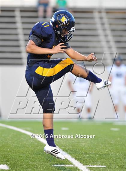 Thumbnail 2 in Mayde Creek @ Nimitz photogallery.