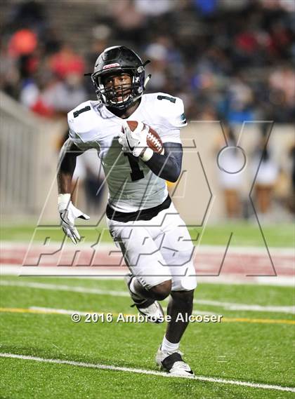 Thumbnail 3 in Mayde Creek @ Nimitz photogallery.