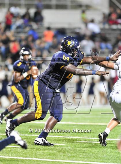 Thumbnail 2 in Mayde Creek @ Nimitz photogallery.